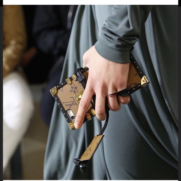 BRAND NEW Louis Vuitton Monogram Petite Malle iPhone Case 7/7S - Picture 3 of 11